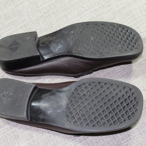 Aerosoles Size 8.5 Brown Slide On Mule Loafers - Picture 6 of 6